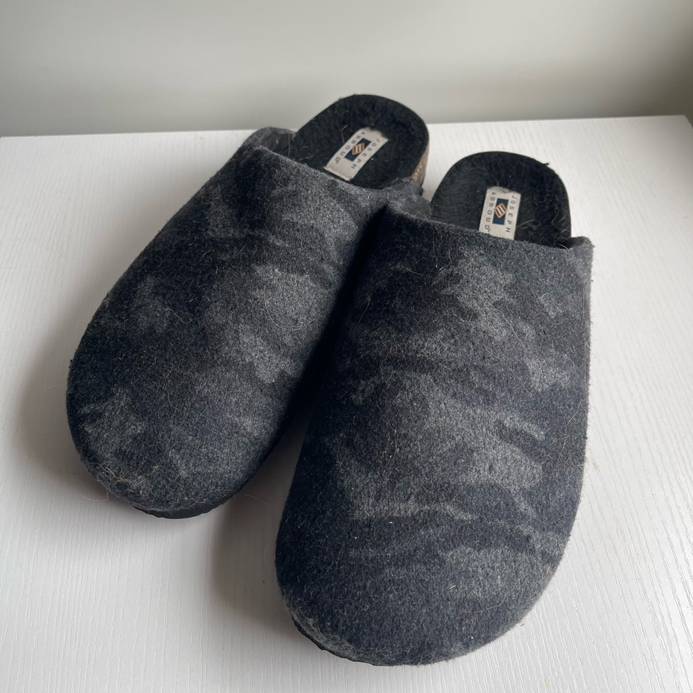 Joseph Abboud Dark Slippers